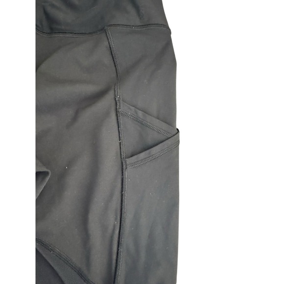 Lululemon High-Rise Crop with Side Pockets | Black | Size 14 - Picture 5 of 8
